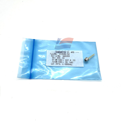 YJJ S12060-02 Coefficiente di bassa temperatura del silicio APD per banda di 800 nm in incapsulamento metallico e confezione TO18