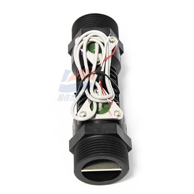 Il flussometro ad ultrasuoni YJJ FS0001 ha un raggio di misura di 1,5 - 3000 L/h ed è utilizzato nei sistemi di gestione dell'acqua