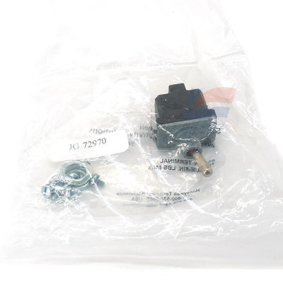 Pannello di interruttori a levetta 2NT1-2, montaggio a pannello, non illuminati, di grado commerciale